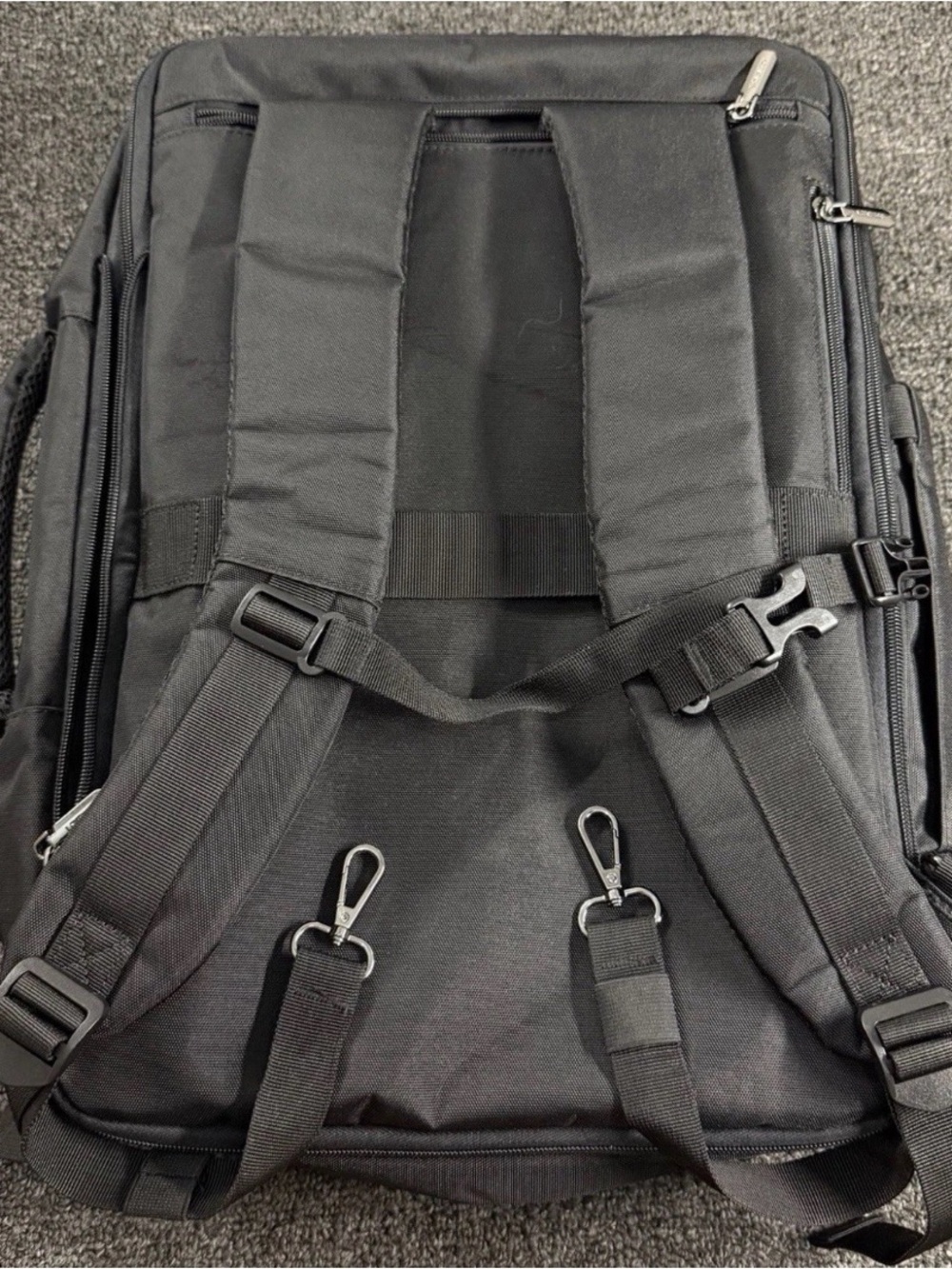 Unbranded Black Men's Professional Backpack with Multiple Zip Pockets - Picture 3 of 6